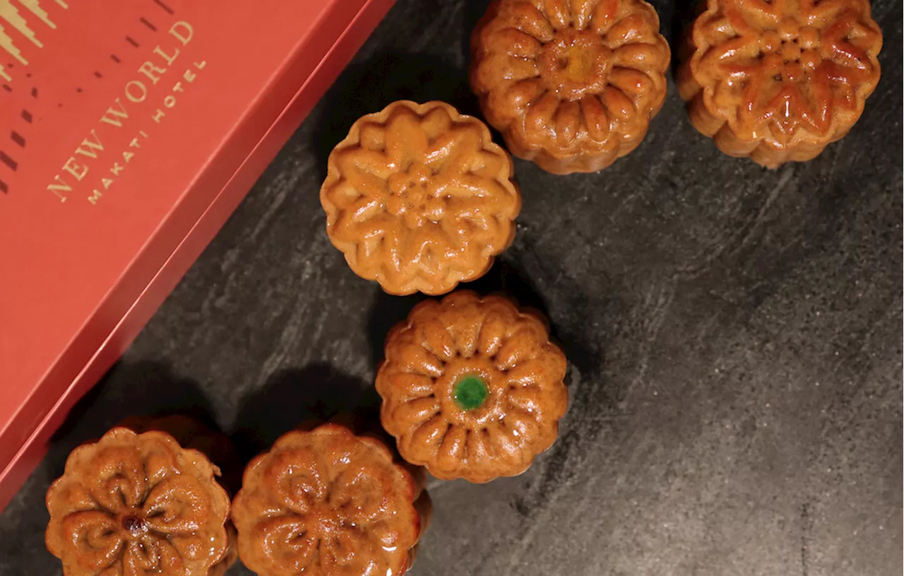 Celebrate Mid-Autumn Festival with New World Makati Hotel’s exquisite mooncakes