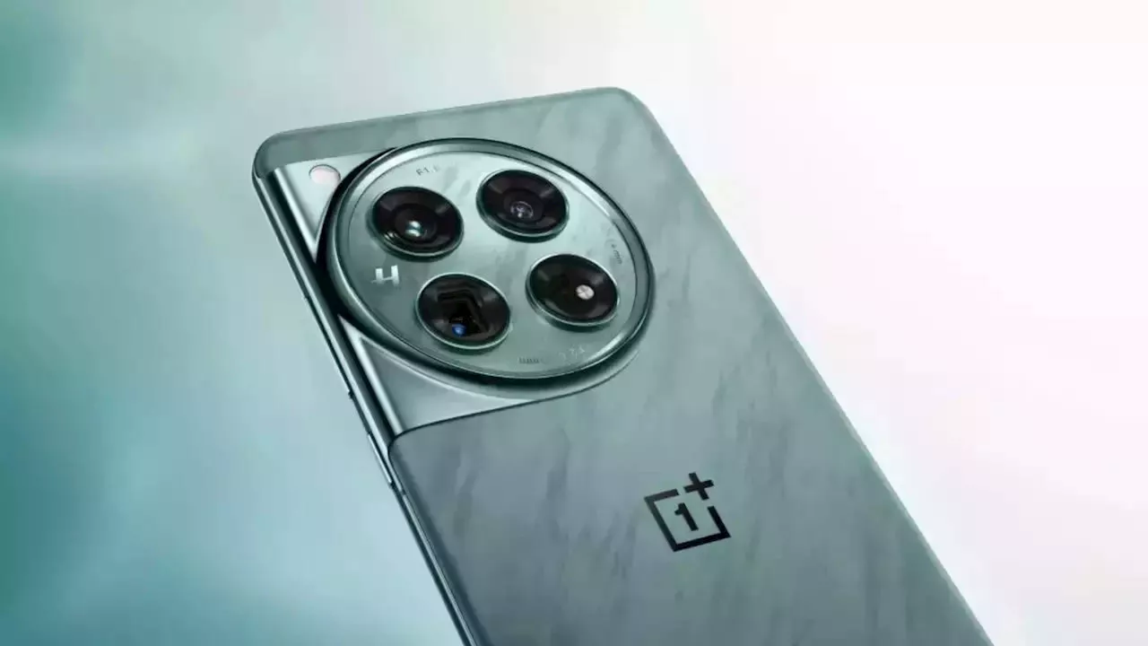 OnePlus 13 की लॉन्च डेट आई सामने, फीचर्स के साथ मिलेगा दमदार डिजाइन