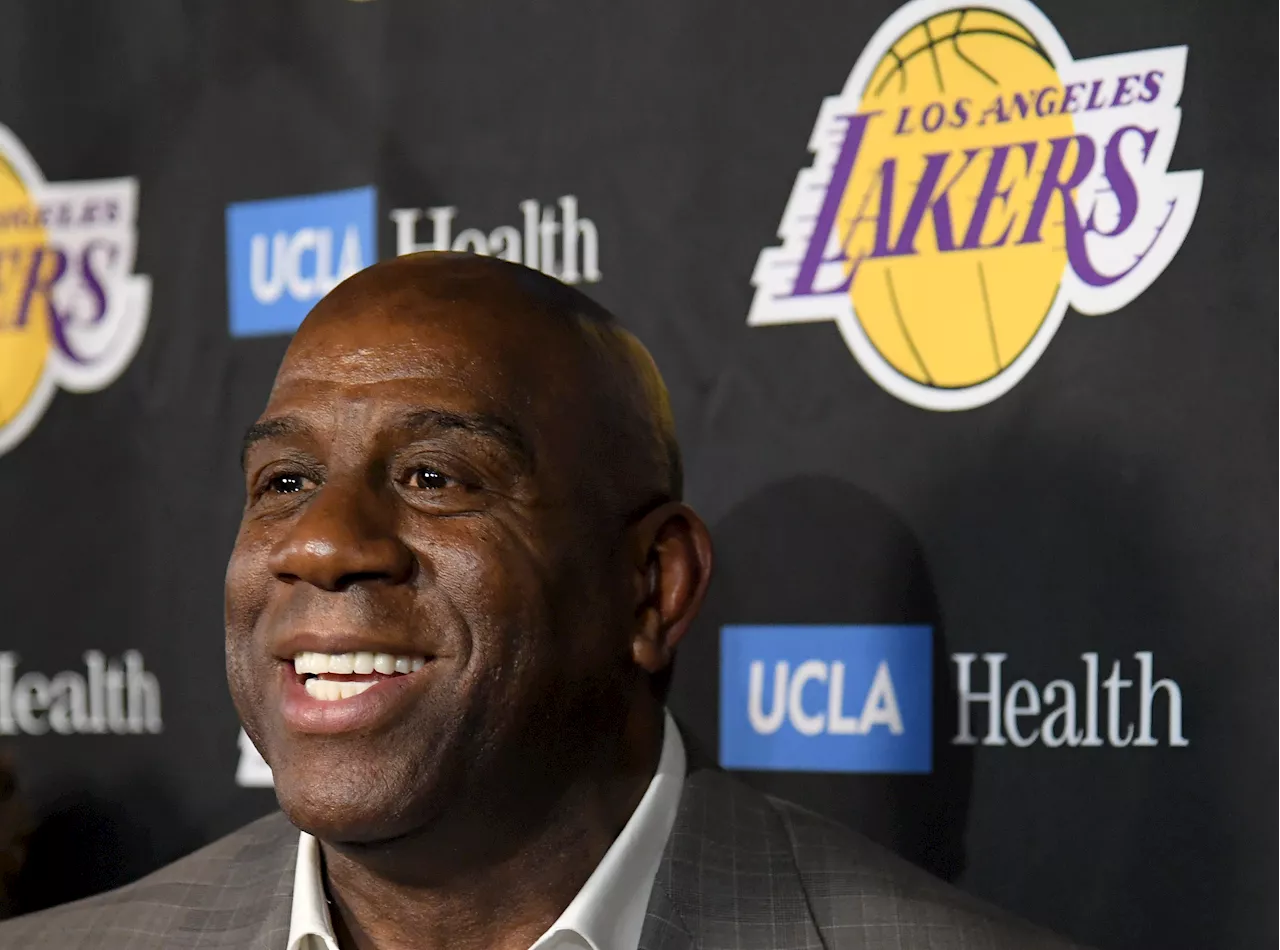 Magic Johnson Weighs in on Lakers' Hire of JJ Redick