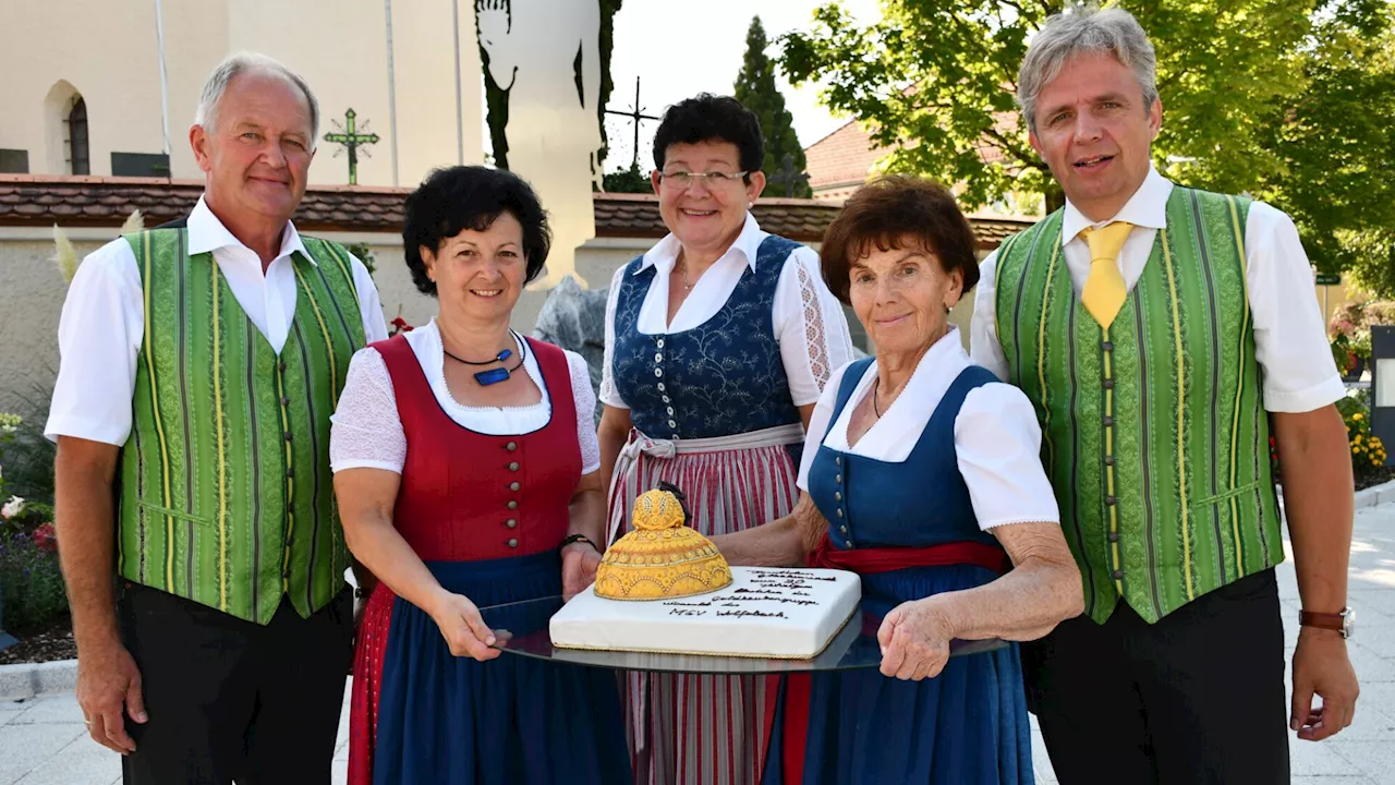 Dirndlgwandsonntag in Wolfsbach hat Tradition