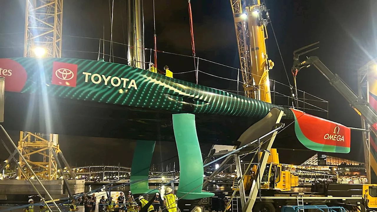 Absturz-Schock für America's Cup-Titelverteidiger: Neuseelands Super-Jacht Taihoro sieht aus wie 'die Titanic'