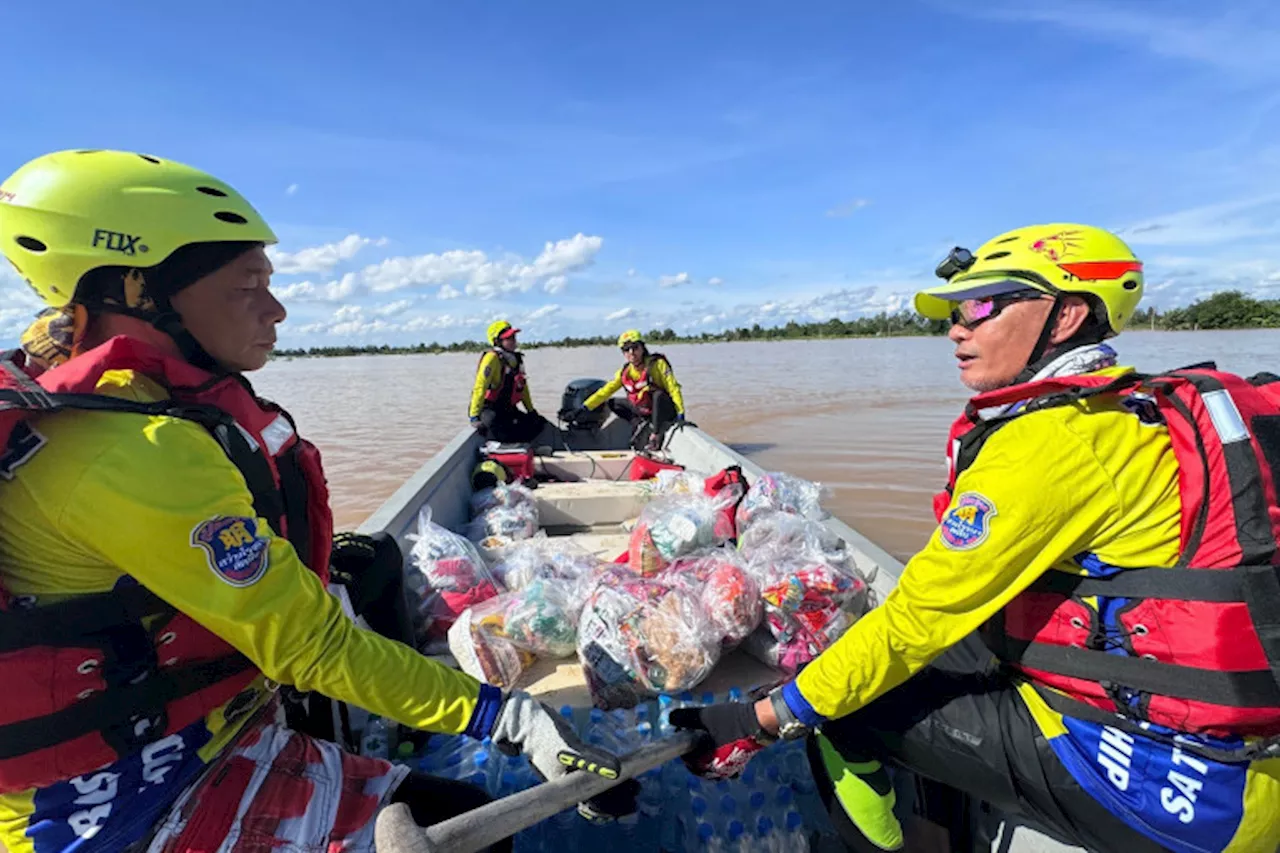 ธารน้ำใจชาวสัตหีบ นำถุงยังชีพ กว่า 800 ชุด ส่งถึงมือผู้ได้รับผลกระทบอุทกภัย ภาคเหนือ