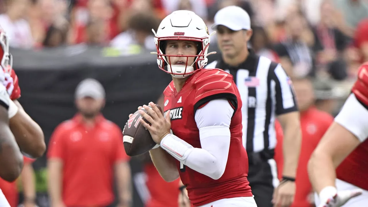 QB Tyler Shough Impresses in First Game at Louisville Football