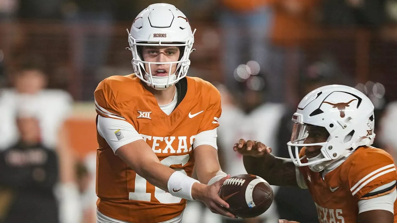 Texas QB Arch Manning Throws First-Career TD on Wild Play