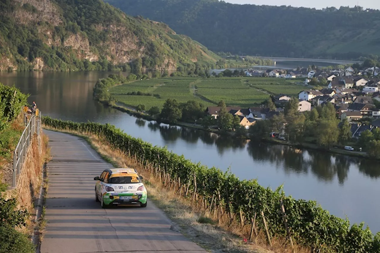 ADAC Opel Rallye Cup vor den Augen der Weltelite