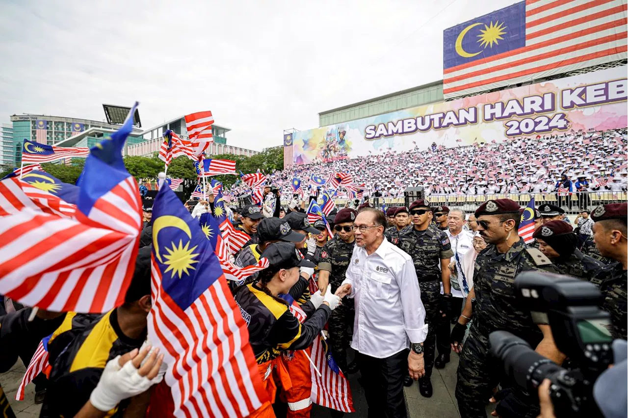 Anwar hopes spirit of independence, unity lasts beyond National Day