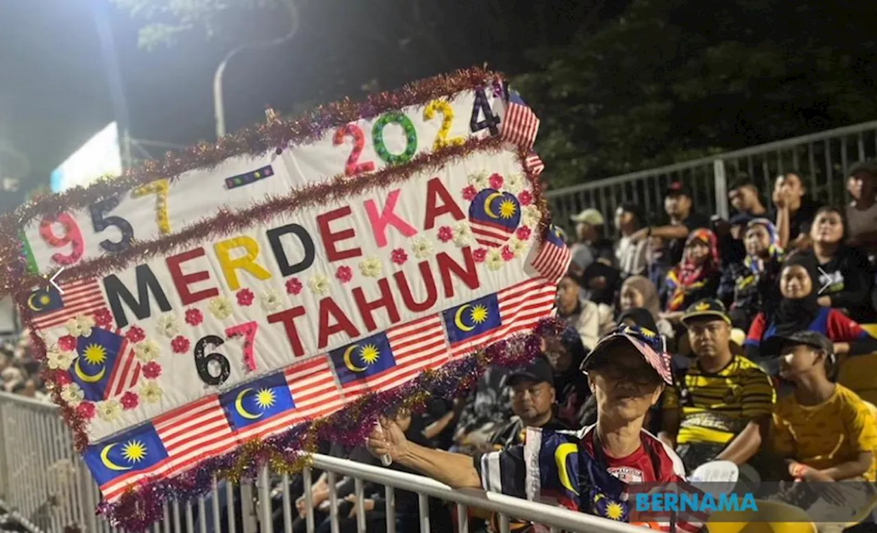 Proud Malaysian Janny Lee never misses National Day celebration