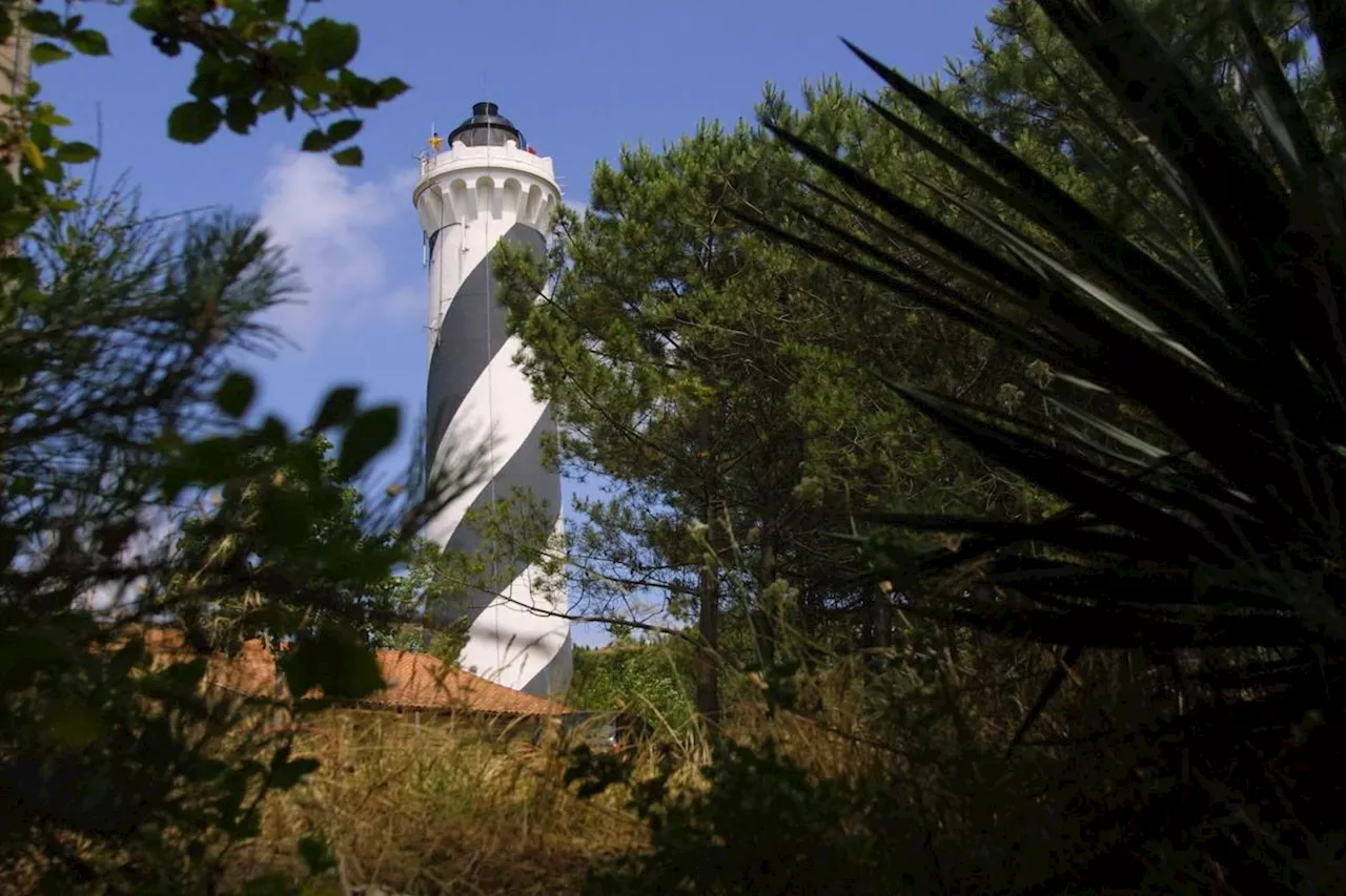 Landes : un homme évacué en hélicoptère du haut du phare de Contis