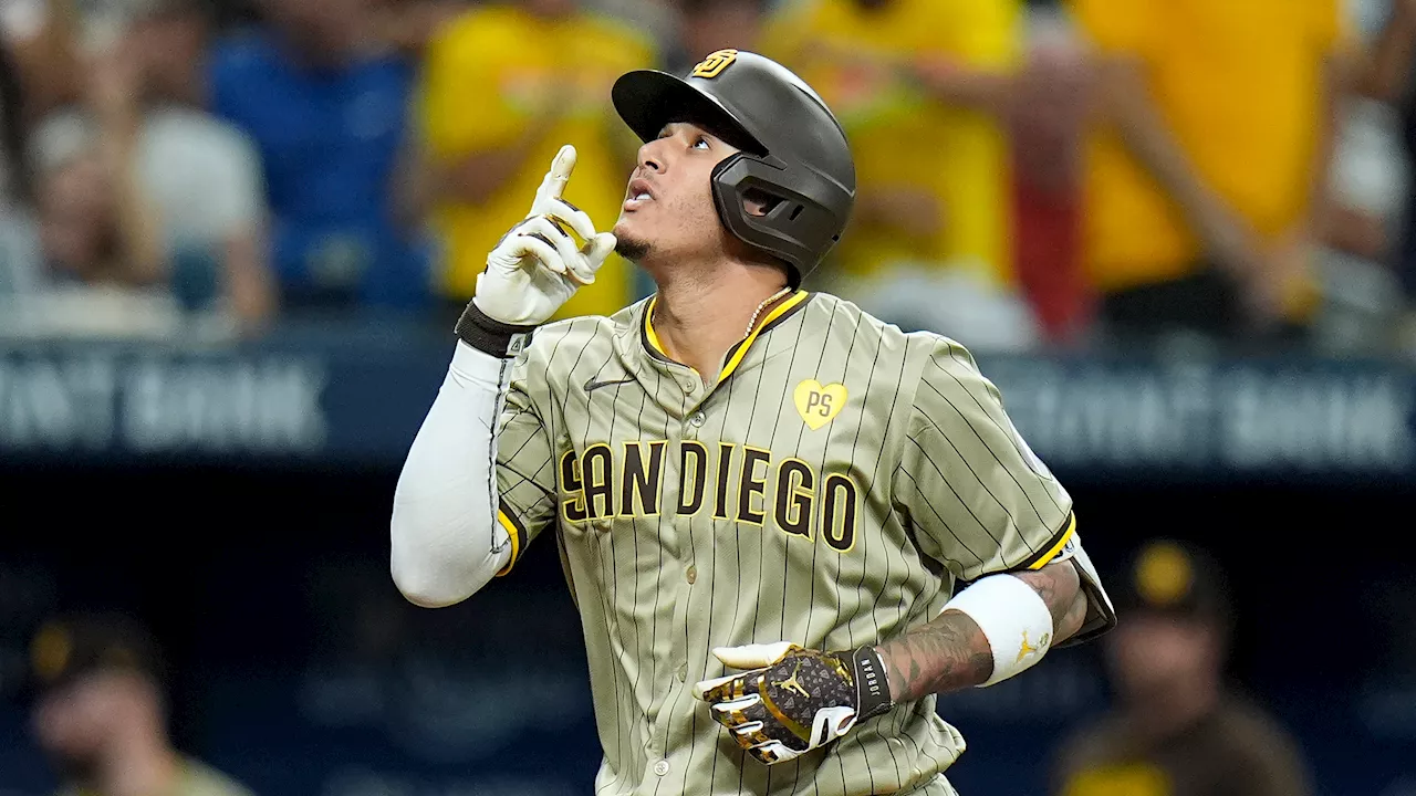 Machado hits three-run homer in Padres victory over Rays