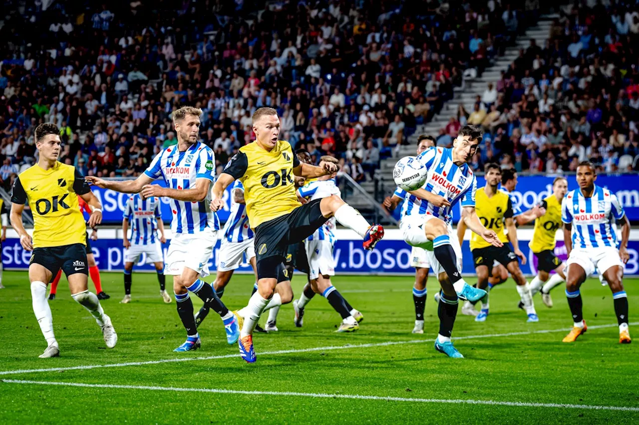 Heerenveen rekent in een paar minuten af met NAC bij eerste zege Van Persie