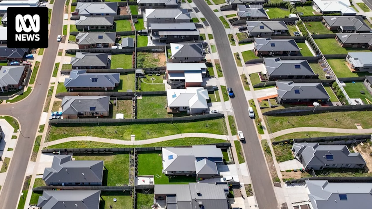 Australia must treat housing as a human right, says former Victorian Supreme Court judge