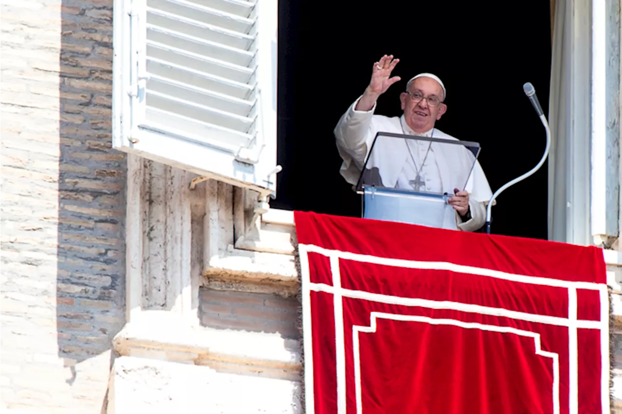 Papa, 'basta guerra in Medio Oriente, non soffocate la pace'