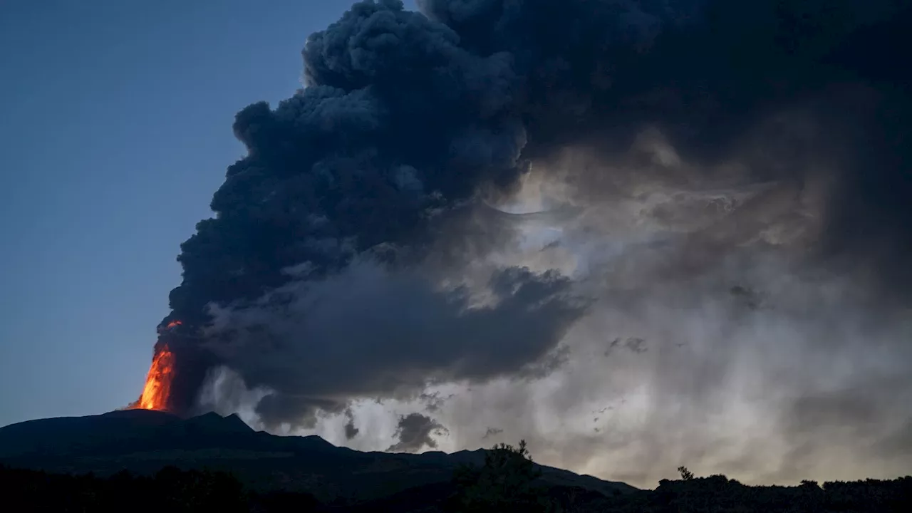 Lava und Asche: Ätna bricht erneut aus