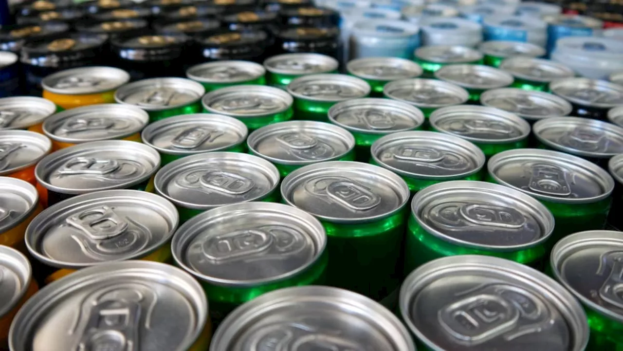 Commentary: Cheeky diet soft drink getting you through the work day? Here’s what that may mean for your health