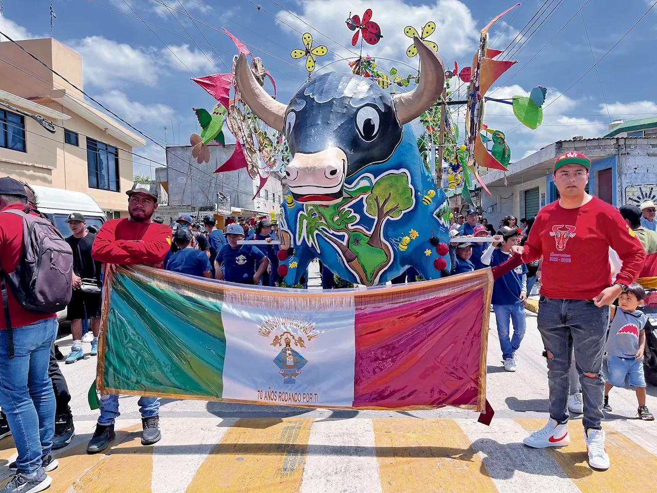 Con toritos festejan a la virgen de San Juan de los Lagos