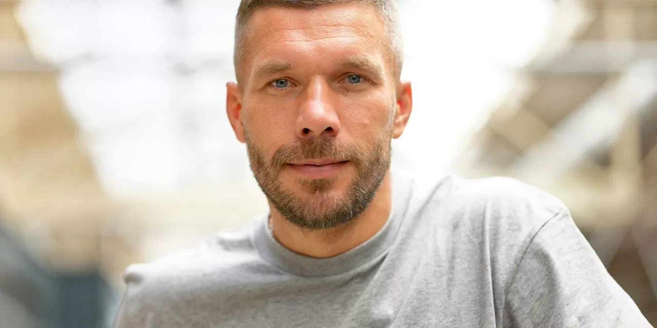 Lukas Podolski äußert harte Deutschland-Kritik: „Auf einem anderen Level“