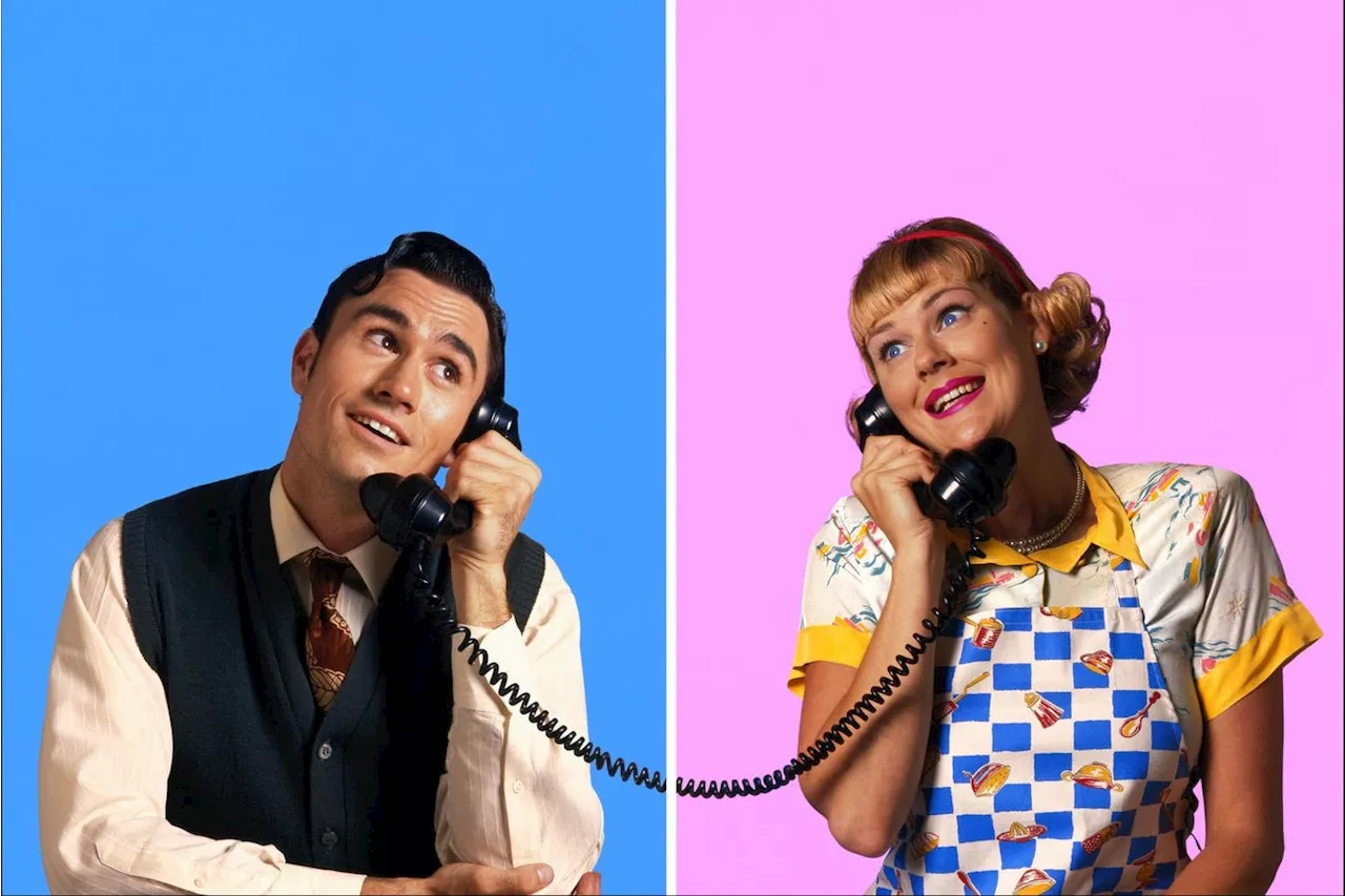 3 Subconscious Signs Someone Is Attracted To You—By A Psychologist