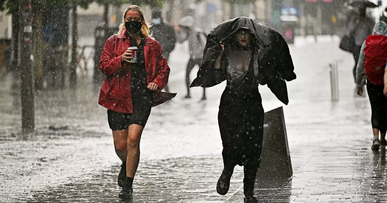 Exact time heavy rain to hit central Scotland tonight as Met Office warning updated