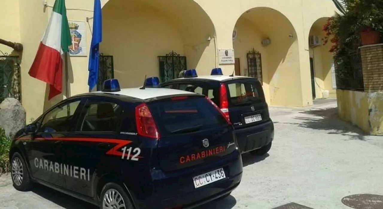 Ragazza stuprata a Ponza, carabinieri a caccia del Dna sui vestiti della vittima