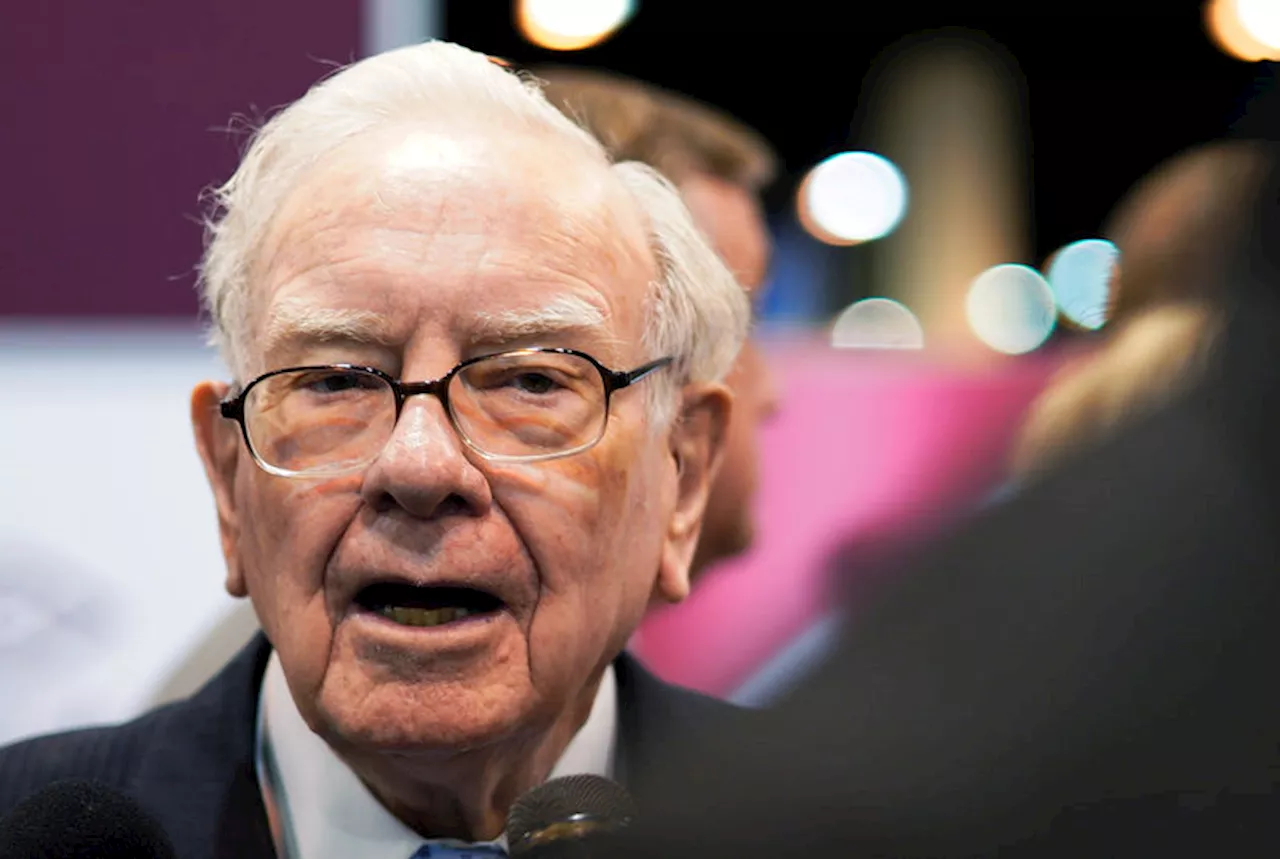 Buffett a 'core believer' in Apple