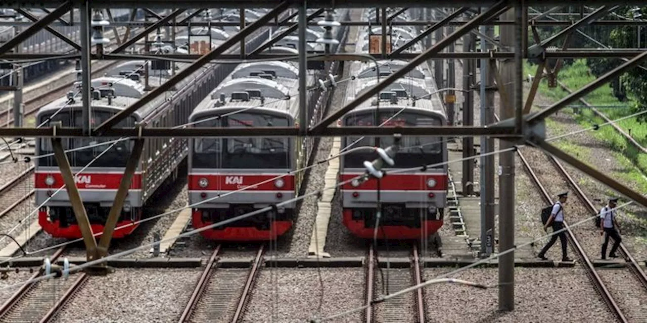 Di Balik KRL yang Sering Viral