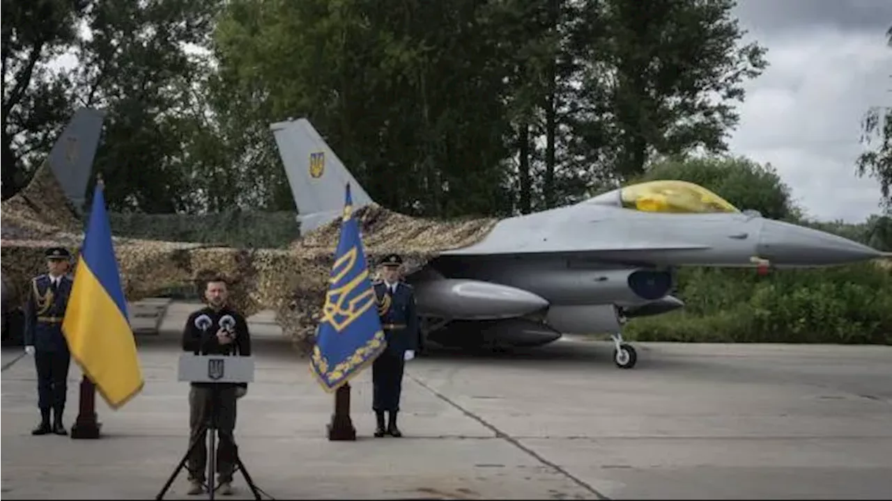 Zelenskyy Pamer Jet Tempur F-16 Baru untuk Lawan Rusia