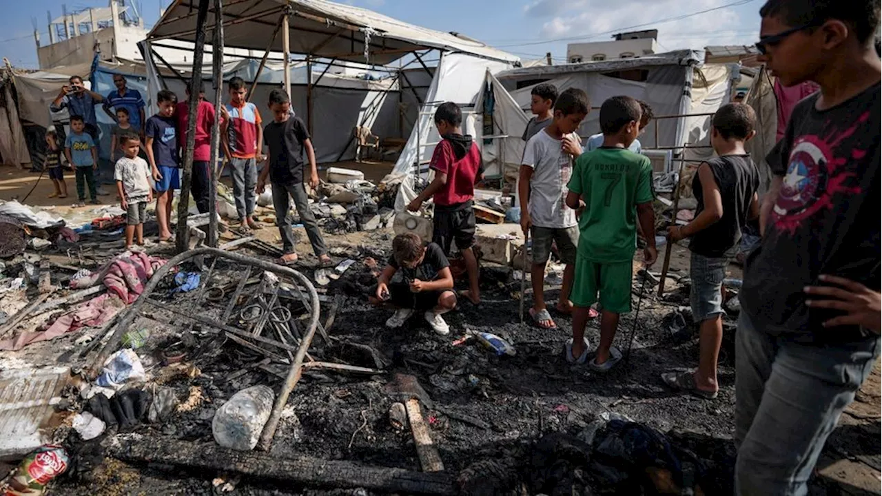 Israeli strikes on Gaza kill 18; Palestinian stabs 2 in Tel Aviv