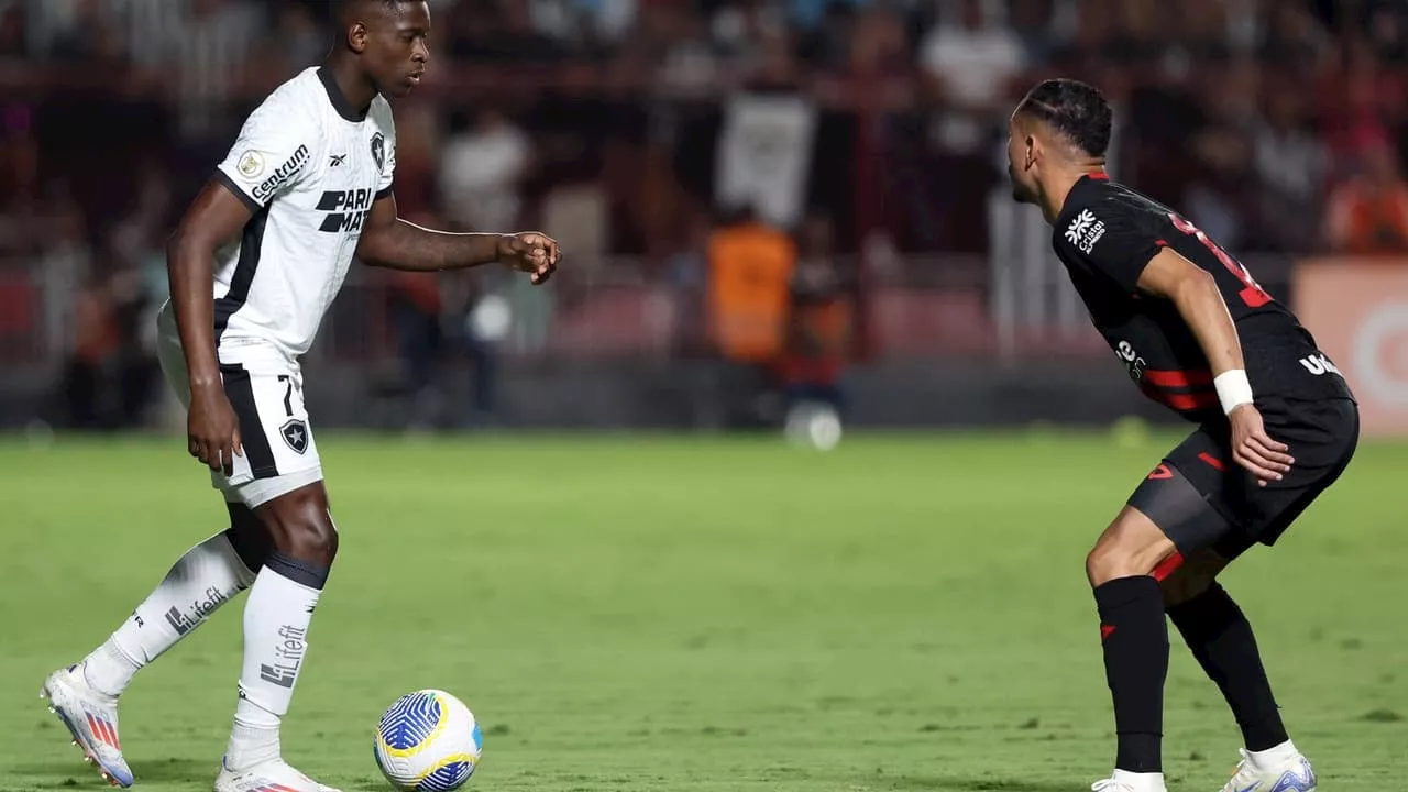 Artur Jorge elogia intensidade do Botafogo contra o Atlético-GO: ‘Dominamos os 90 minutos’