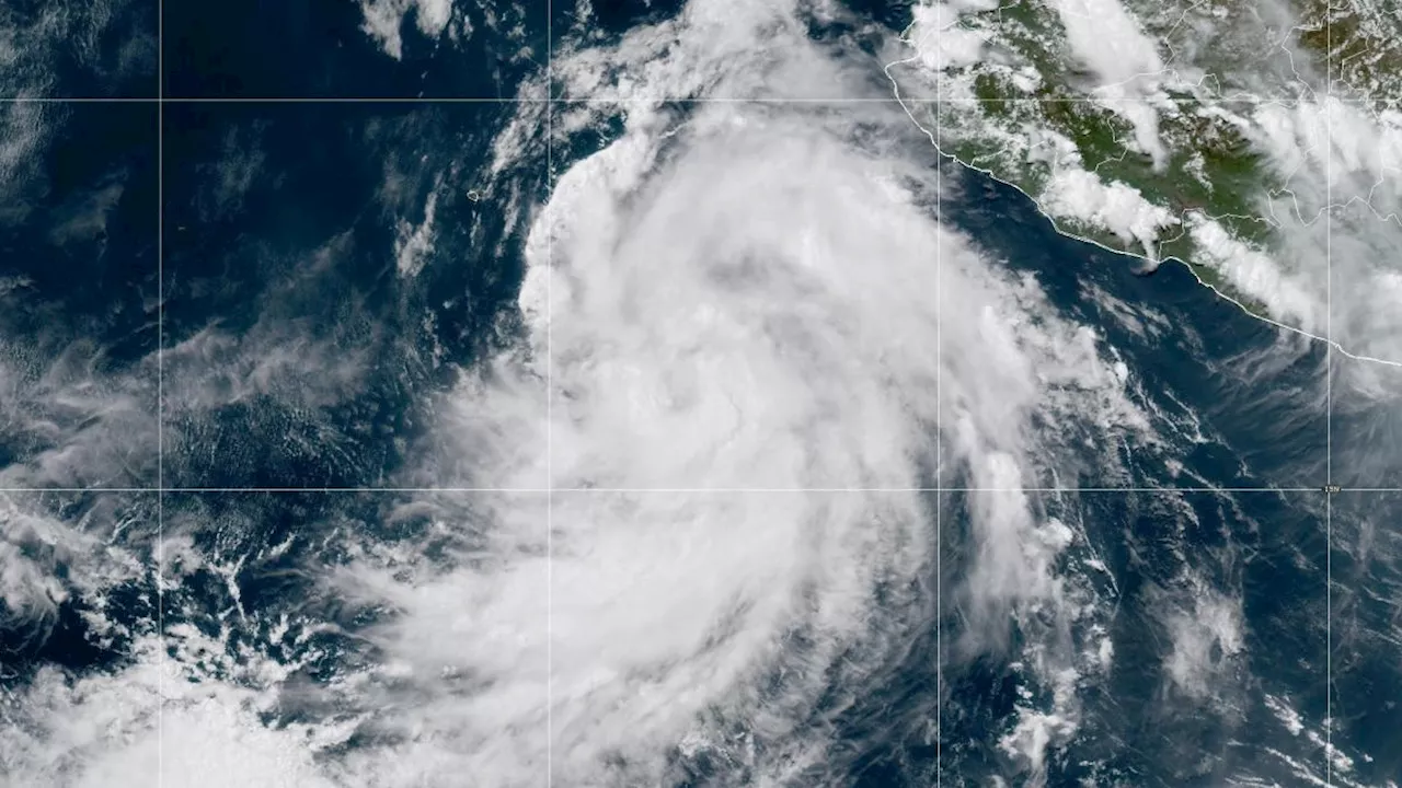 Esta es la ruta de las tormentas tropicales Carlotta y Debby HOY 4 de agosto