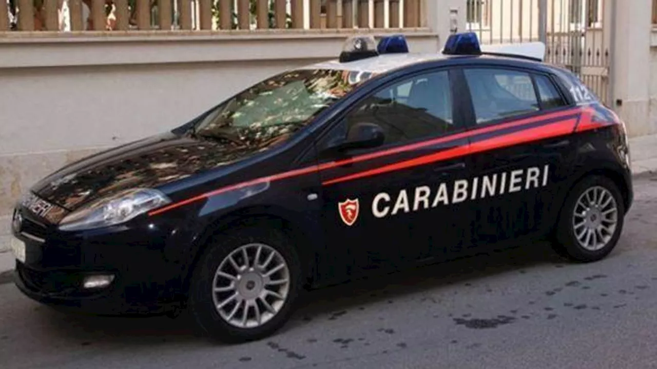 Ischia, ragazzino chiede aiuto da finestra: padre 50enne arrestato