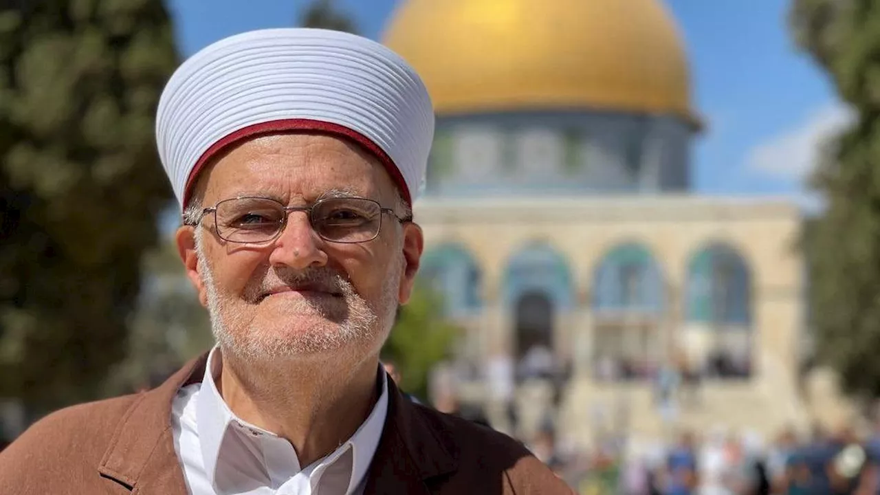 Israel Tangkap Imam Masjid Al-Aqsa karena Doakan Ismail Haniyeh Saat Khotbah Jumat