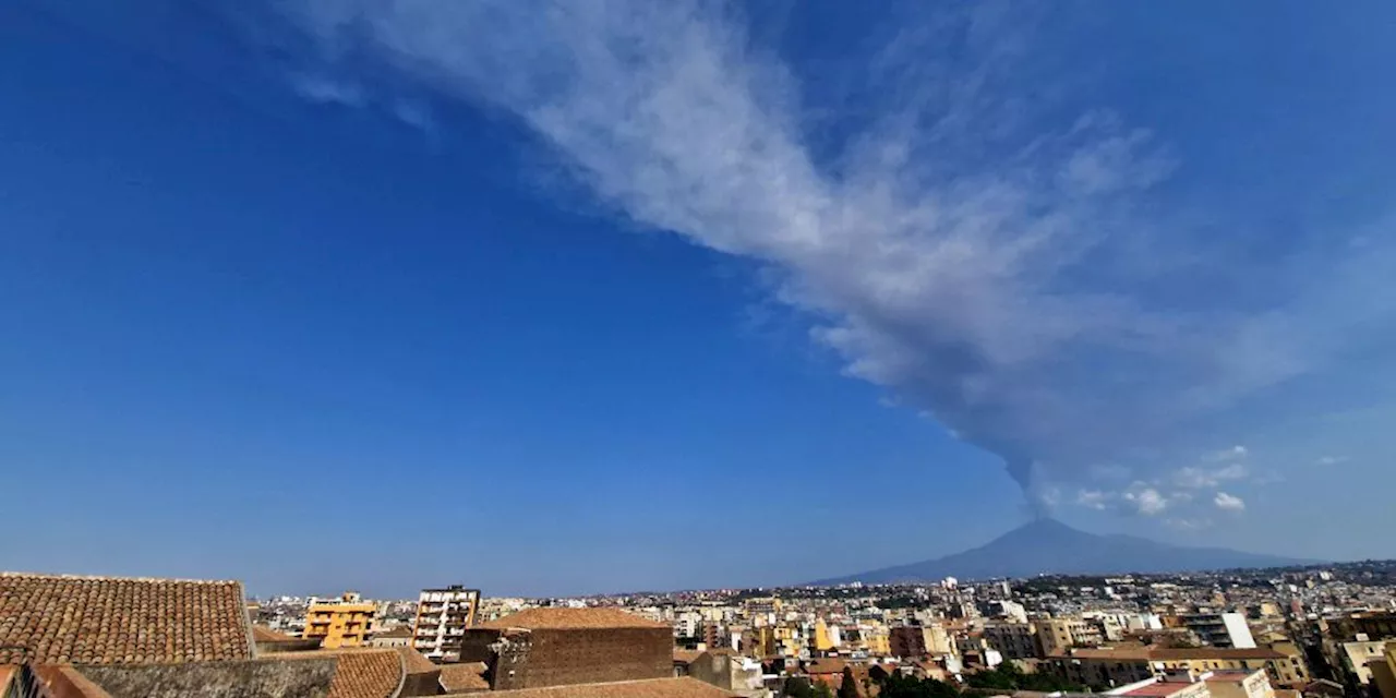 Flughafen Catania kehrt nach Vulkanausbruch zu Normalbetrieb zurück