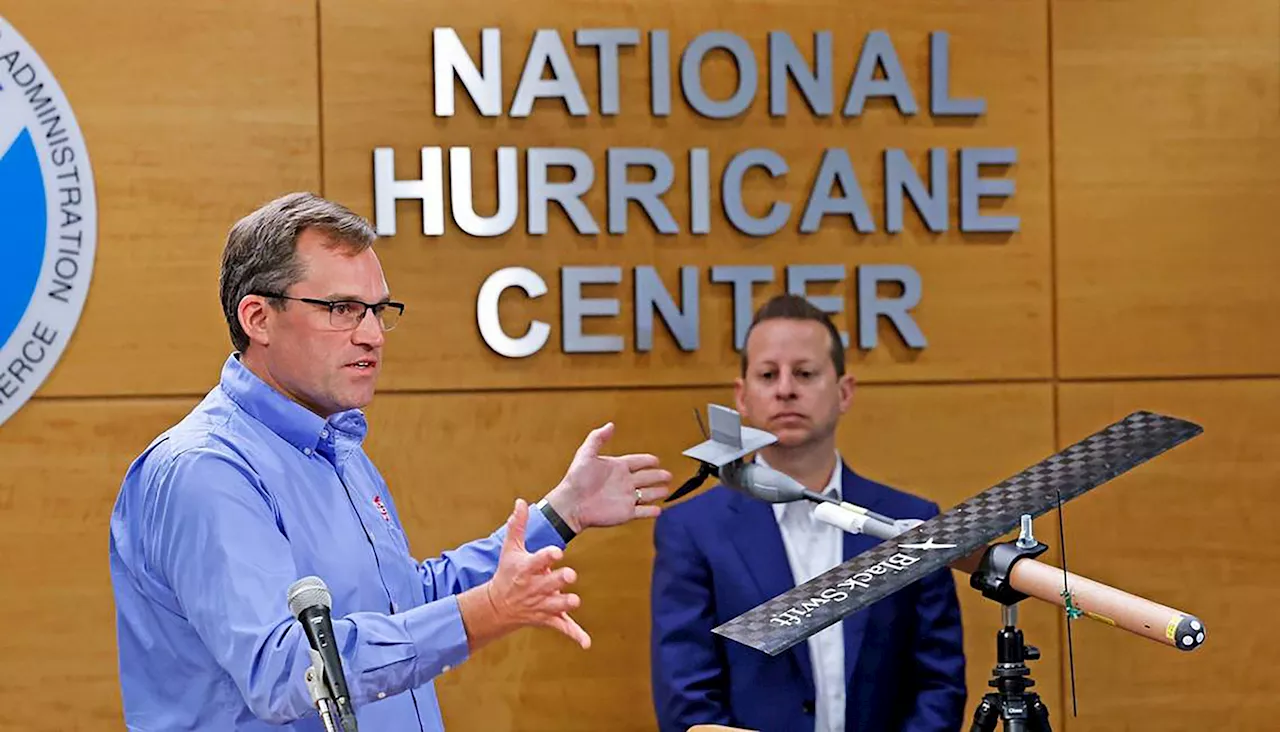 Tropical depression strengthens into Tropical Storm Debby as it moves through Gulf toward Florida