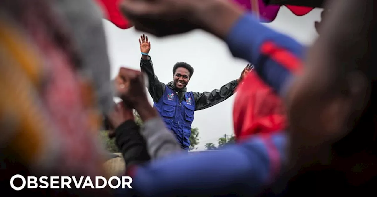 Mondlane diz-se 'candidato do Povo' após nega do Conselho Constitucional de Moçambique