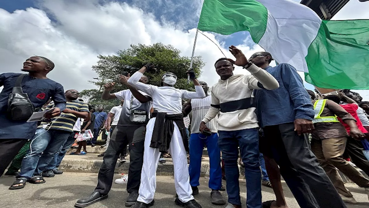 Nigeria's president calls for an end to economic hardship protests - SABC News