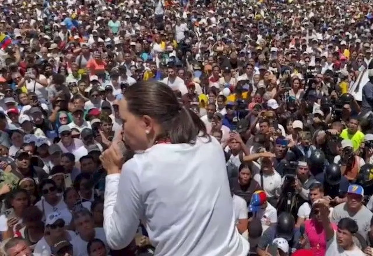 'Nunca fomos tão fortes como hoje, o regime nunca foi tão fraco', diz líder da oposição em protesto na Venezuela