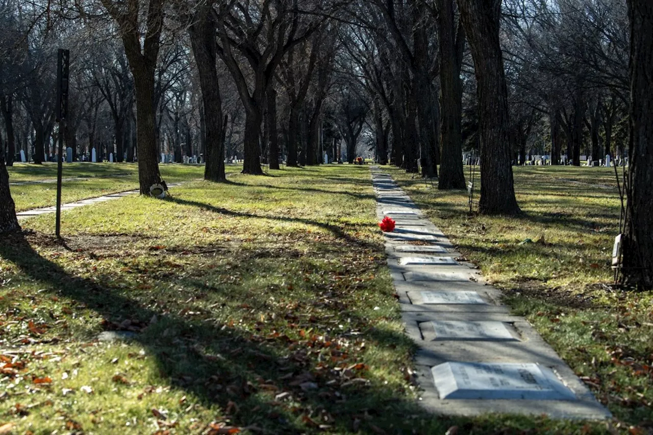 'A moral issue': Canadian funeral directors warn of unauthorized obituaries