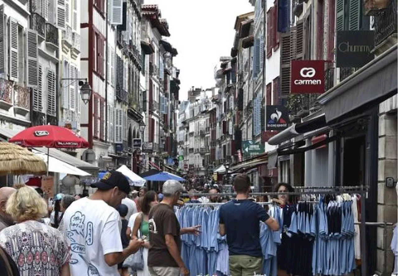 Bayonne : dans un bar, il casse une bouteille en verre sur la tête d’un client