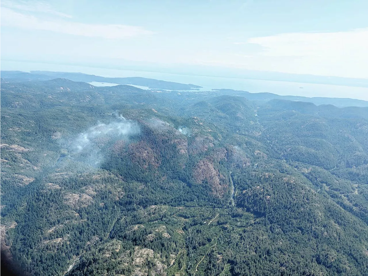 Sooke mayor sees 'extensive scope' of wildfire in visit to site