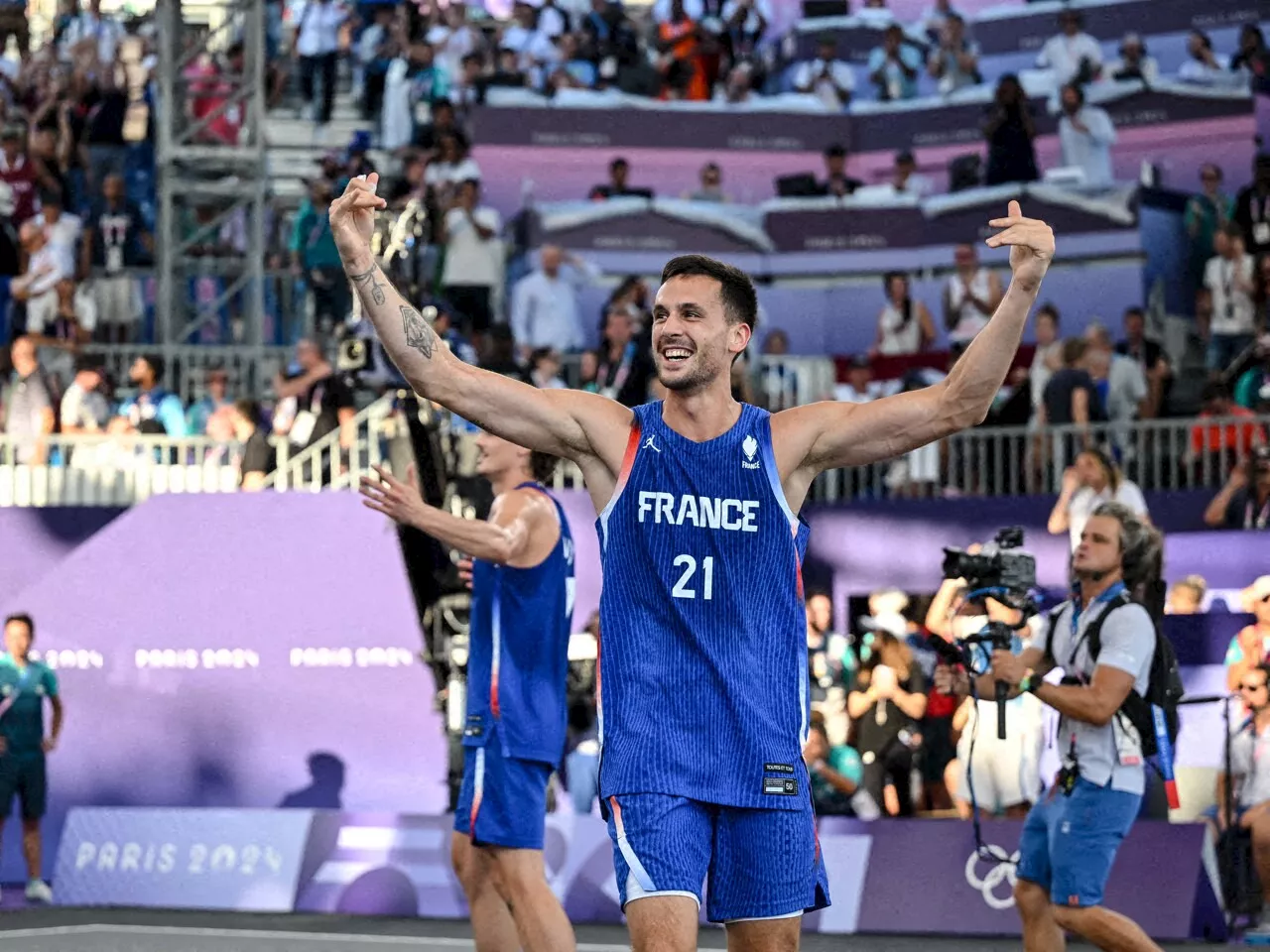 JO 2024. Basket 3x3 : les Bleus remportent une première médaille d'argent historique