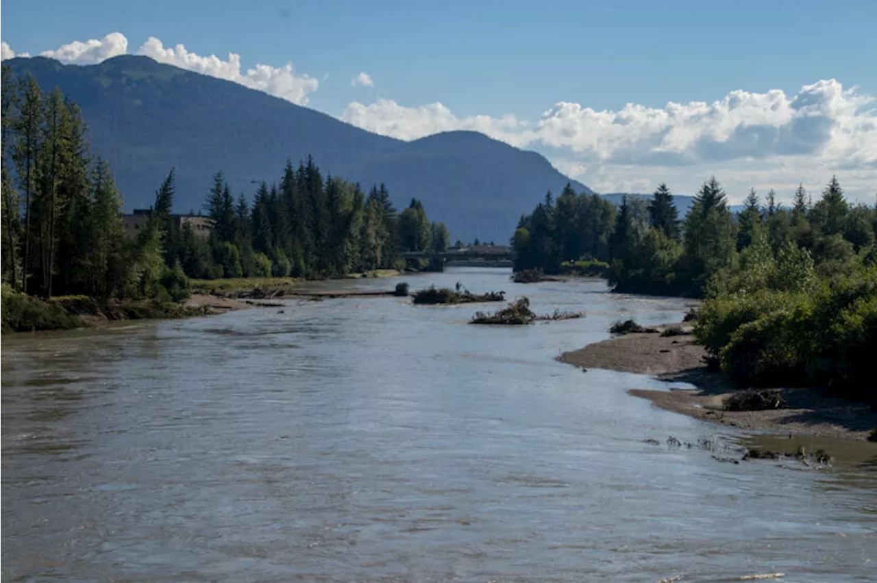 Juneau glacial outburst flooding begins; Mendenhall Lake and River set to hit near-record levels