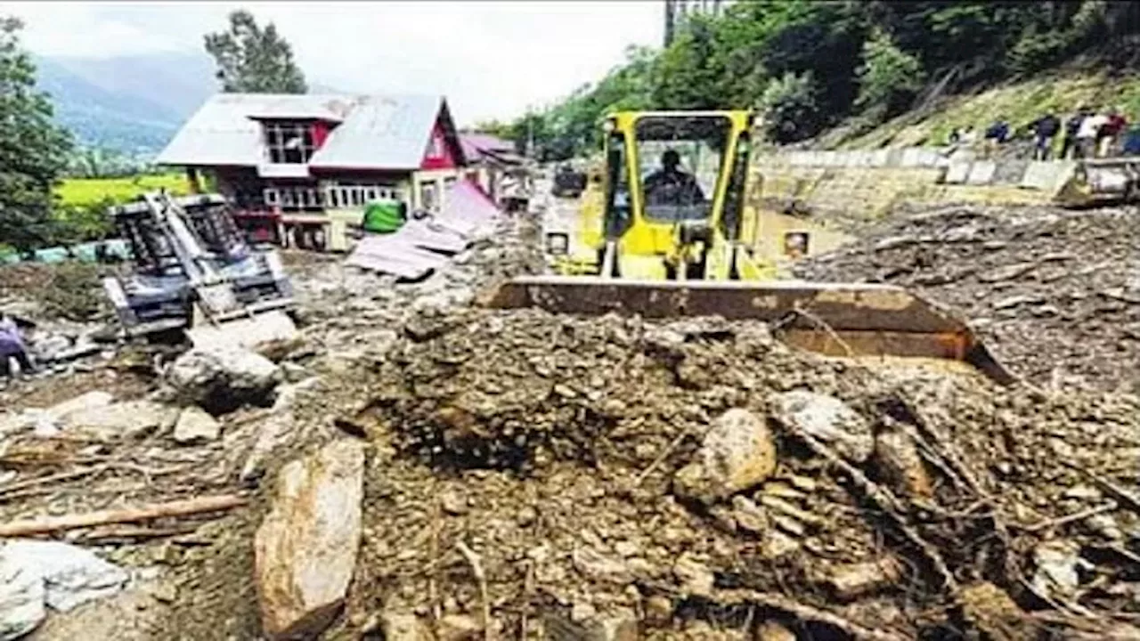 Weather: पांच राज्यों में भारी बारिश का रेड अलर्ट, हिमाचल में दो और मौतें; श्रीनगर-लेह राष्ट्रीय राजमार्ग बहाल