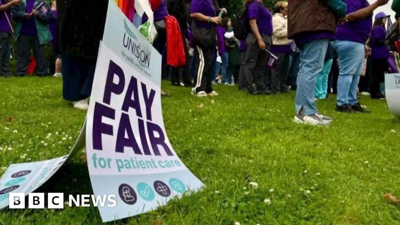 Sussex and Surrey hospital workers strike again over pay