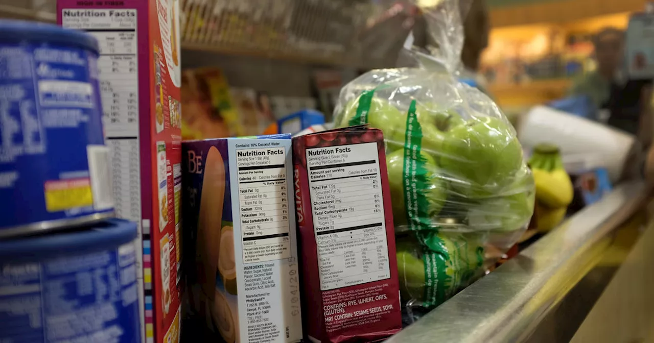 Gov. JB Pritzker signs legislation ending Illinois grocery tax in 2026