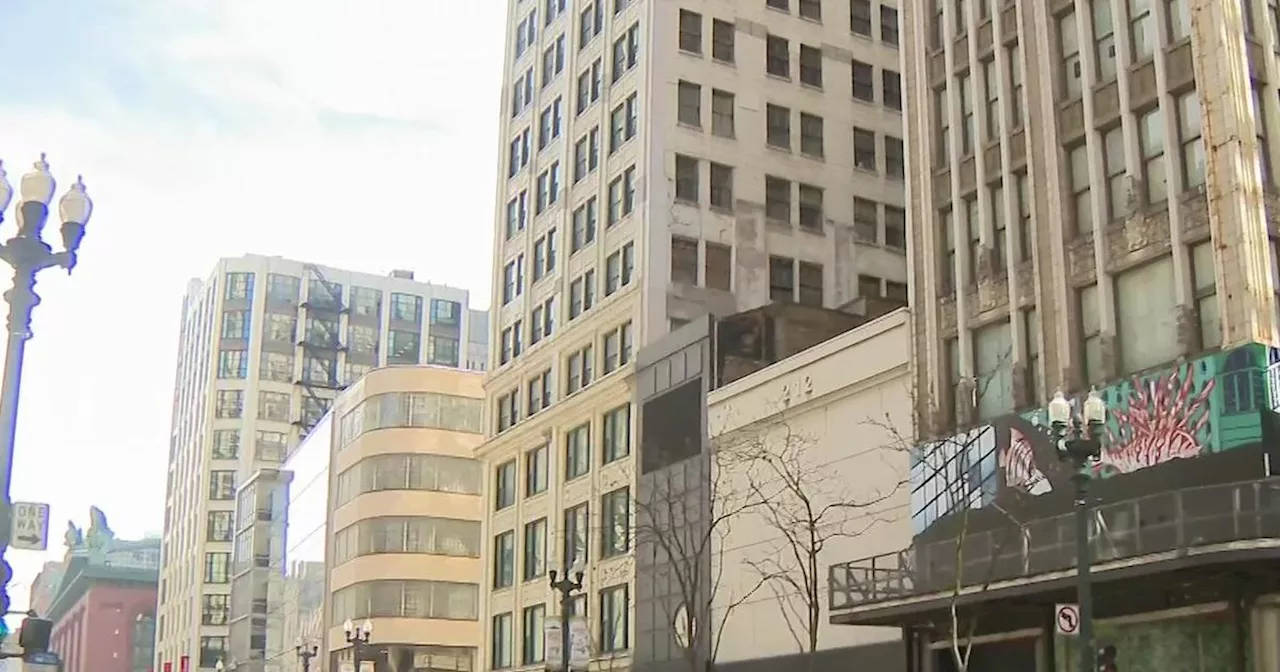 Historic Century and Consumers buildings in downtown Chicago won't be demolished