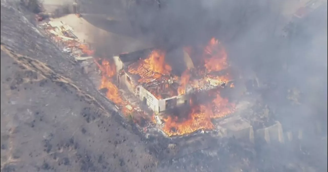 Edgehilll Fire burns down homes in San Bernardino neighborhood