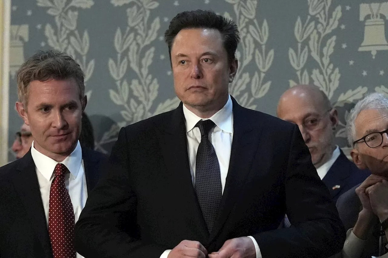 Secretaries of state urge Elon Musk to fix AI chatbot spreading election misinformation on X