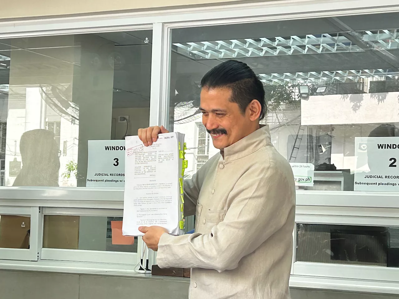 Robin Padilla asks SC for ‘authoritative declaration’ on voting for Cha-cha