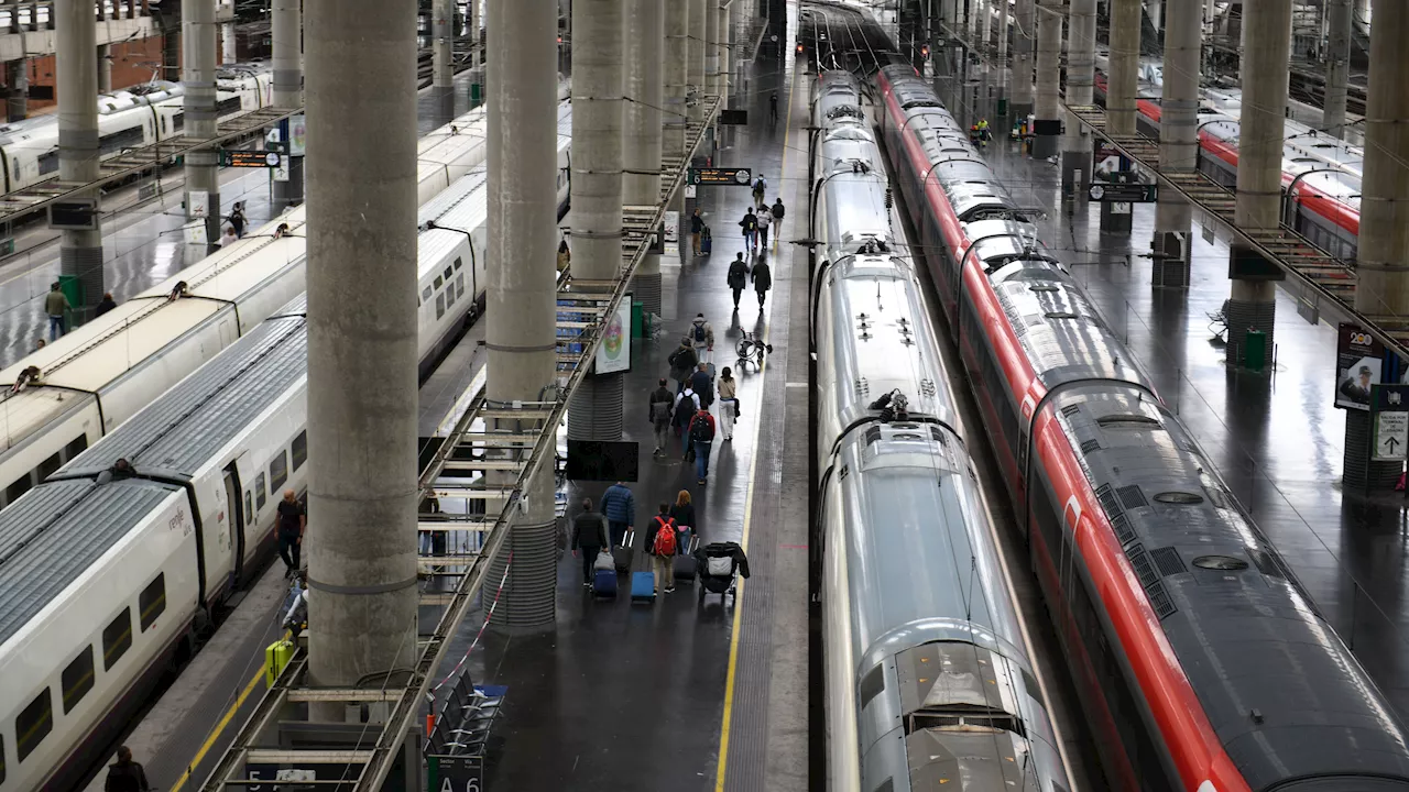 Suprimido el Cercanías entre Atocha y Santa Eugenia por una avería eléctrica en Vallecas