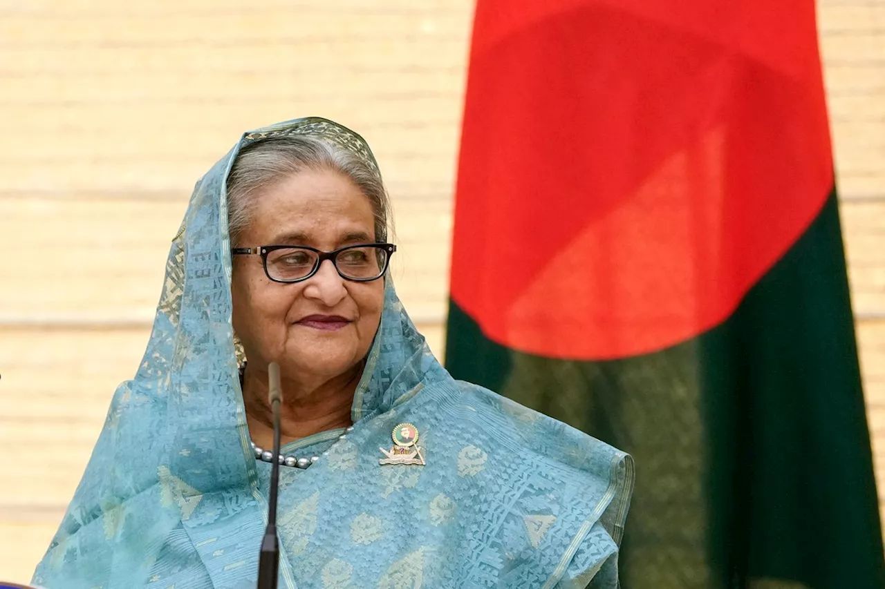 Premier de Bangladesh renuncia e foge do país em meio a protestos violentos que deixaram mais de 300 mortos